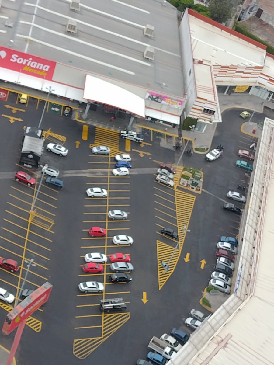 SSC_Pue's tweet photo. #Entérate 🚁 | Para bienestar de la ciudadanía, en trabajo coordinado con @SSPGobPue, realizamos recorridos Aéreo-Terrestres en diversos puntos de la ciudad.
👮♀️ Inhibimos la comisión de delitos.
#ContigYConRumbo ➡️ https://t.co/1pDdU0huoy