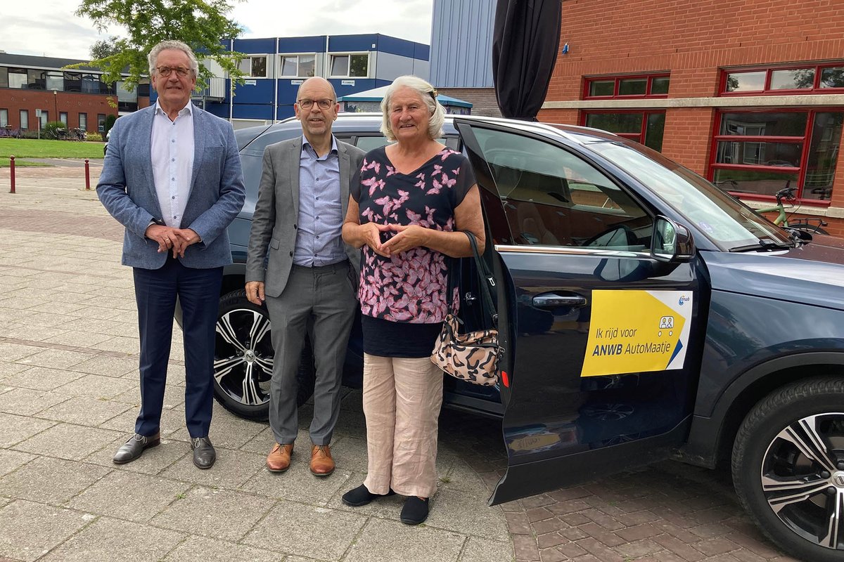 Nieuws bericht (AutoMaatje van start in Altena: vervoersdienst houdt inwoners mobiel en sociaal actief) geplaatst op Altena Regionieuws - altena-regionieuws.nl/automaatje-van…