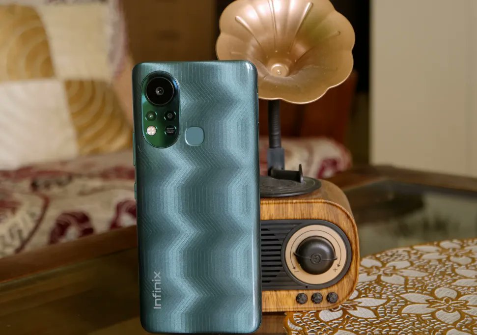 minutotechbr's tweet photo. Tela grande e rápida: conheça as principais características dos smartphones da #Infinix 
https://t.co/59HzE4s5c4 https://t.co/2n4ahheguK