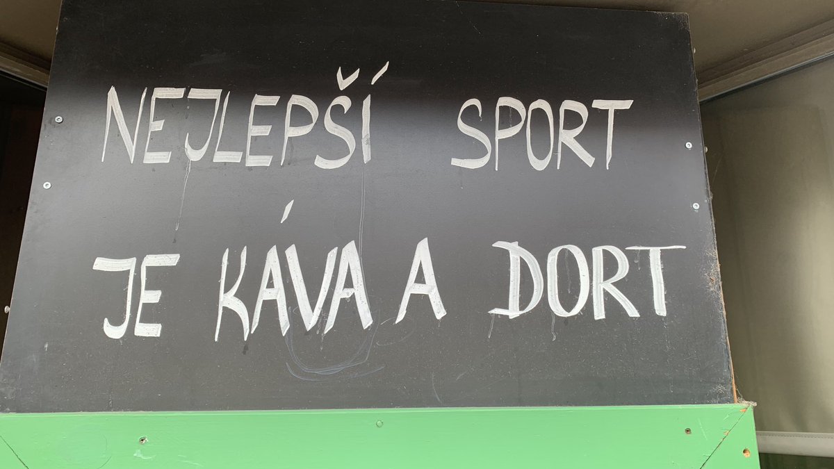 poke128's tweet photo. Nejlepší sport je káva a dort na #zxsumava https://t.co/zpib450etD