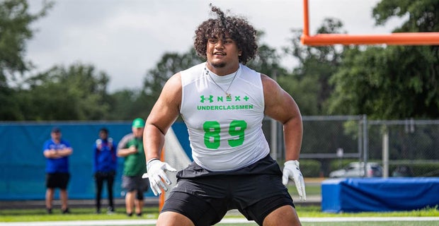 5-star OL Francis Mauigoa becomes the highest ranked offensive lineman to commit to Miami in 12 years.

247sports.com/college/miami/…