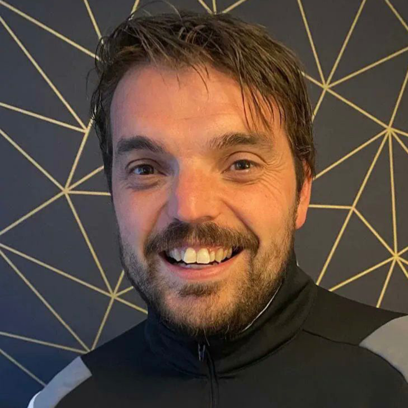 Rovers's tweet photo. 💙 We are devastated to learn of the tragic and untimely passing of Karl Newton, who recently joined the club as a technical recruitment analyst.

The thoughts of everyone at Rovers are with Karl’s partner, Louise, and his family and friends at this incredibly difficult time.