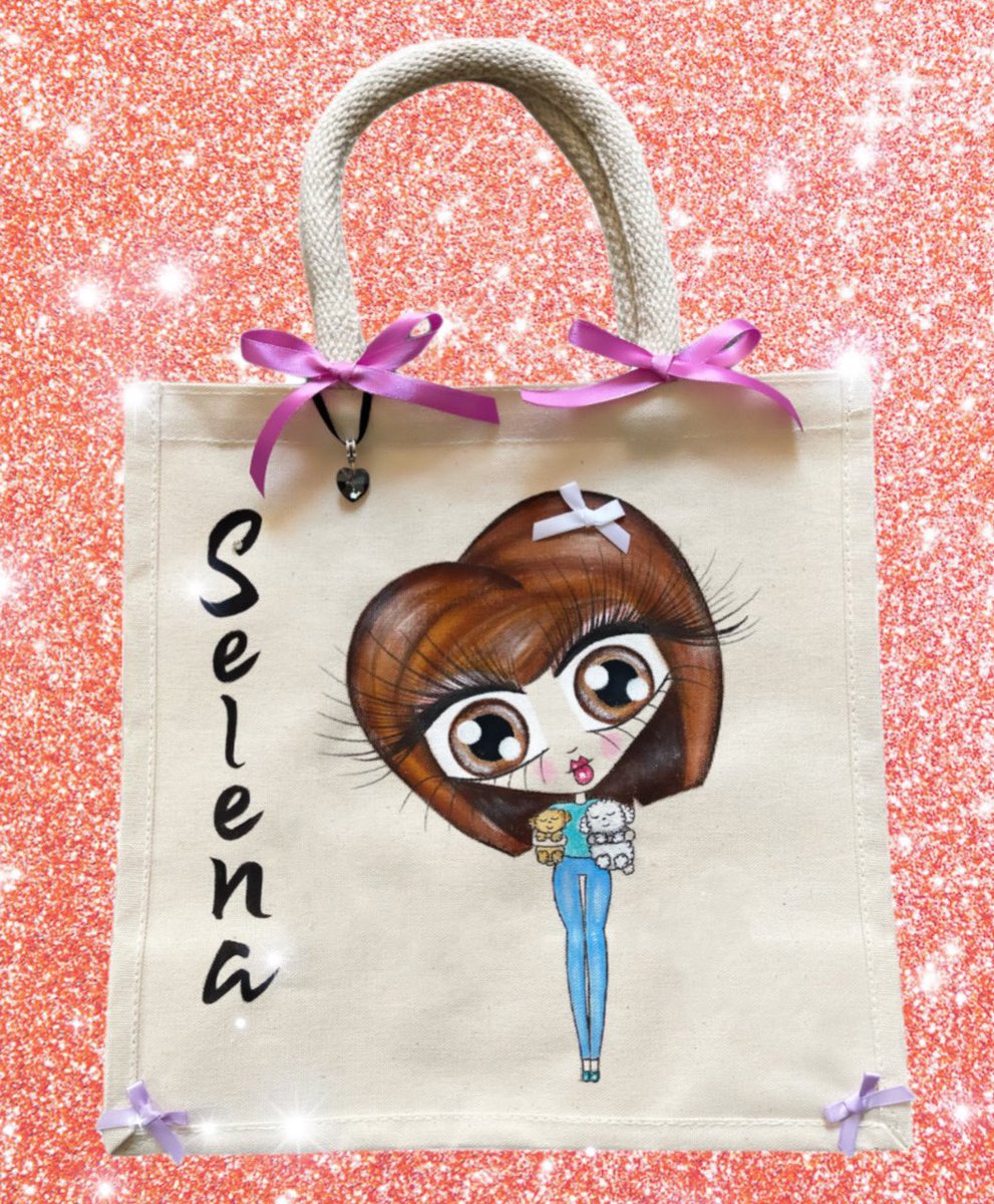 GingerTote's tweet photo. @selenagomez hiya Selena, I’m a tote bag designer, here’s your tote, with your fur babies 🧡 if you want it sent to you, feel free to dm me #SelenaGomez https://t.co/cGasAKvmMF