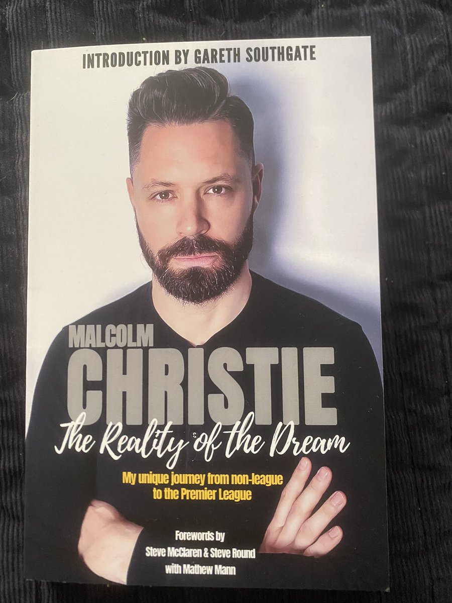 MichaelWeadock's tweet photo. Loved reading this memoir from @Malcolm10834653 - not your average footballer autobiography. Honest and candid all the way through and I would definitely recommend to fans of #DCFC #Boro &amp; #LUFC especially #therealityofthedream https://t.co/9iaPXyhfkW