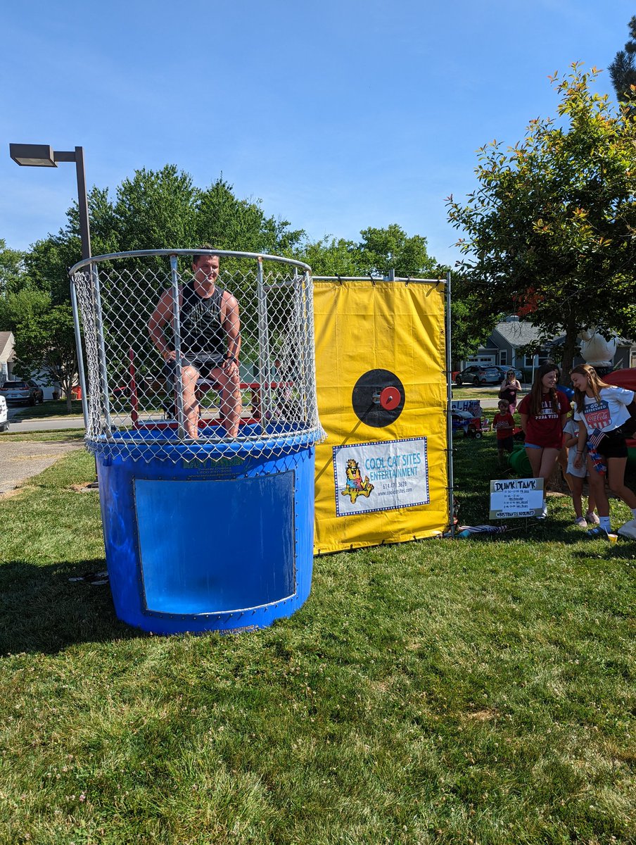 Thank you <a href="/MrHessKurt/">Kurt Hess</a> and all the <a href="/ColonialHillsES/">Sherri Berridge</a> staff members for taking turns in the dunk tank this afternoon. It was a hit! #itsworthit