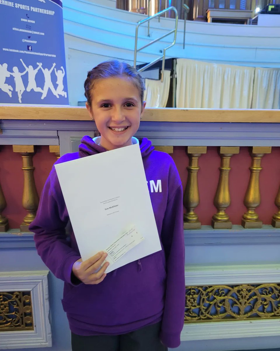lucyjoymac1's tweet photo. @yr6melthamce super proud of Evie tonight 👏 ⭐️ https://t.co/t1avND7QKN