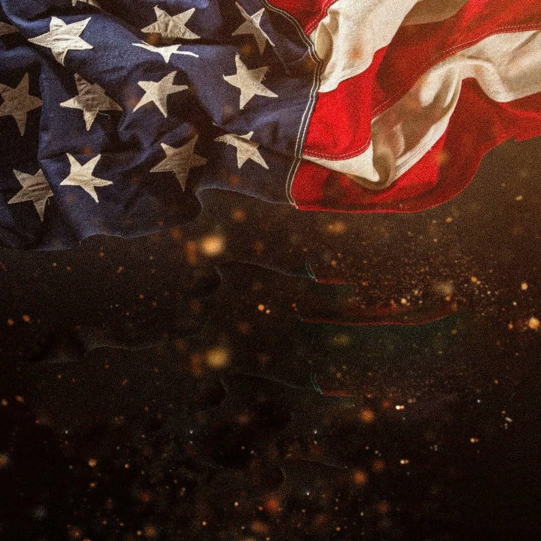 𝒐𝒏𝒆 𝒇𝒍𝒂𝒈, 𝒐𝒏𝒆 𝒍𝒂𝒏𝒅, 𝒐𝒏𝒆 𝒉𝒆𝒂𝒓𝒕, 𝒐𝒏𝒆 𝒉𝒂𝒏𝒅, 𝒐𝒏𝒆 𝒏𝒂𝒕𝒊𝒐𝒏 𝒆𝒗𝒆𝒓𝒎𝒐𝒓𝒆 ⭐️ 

Happy 4th of July!