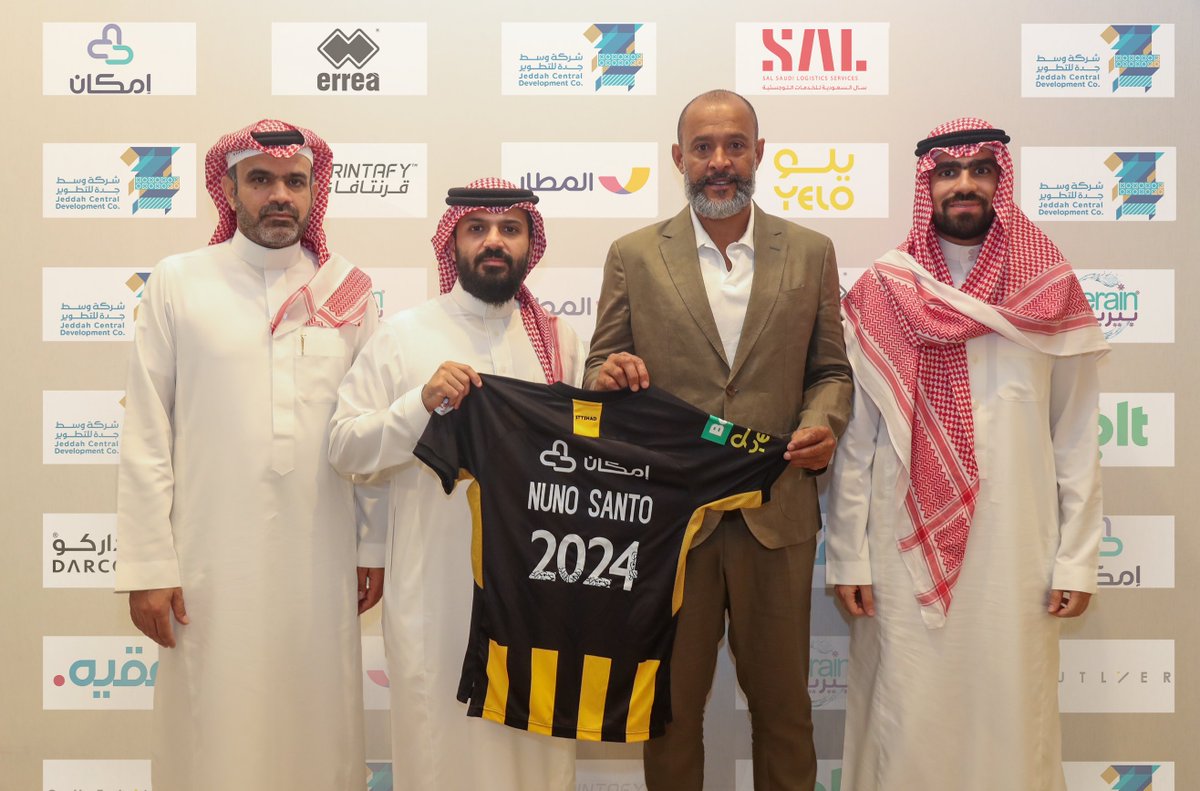 ittihad's tweet photo. السيد نونو سانتو مدرباً لكتيبة النمور ✍️ https://t.co/Rdxn4Zgm81