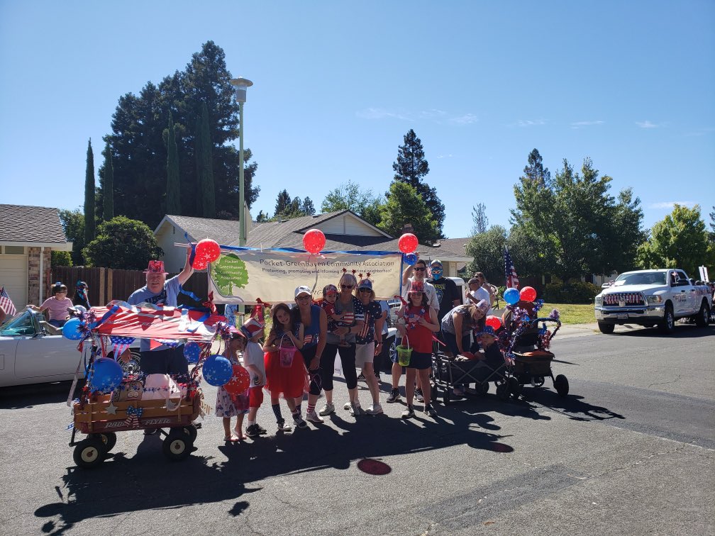 CannadyWill's tweet photo. Ty @PocketCivics VP Jim Geary &amp; @theghsc Pres. Beth Koster for organizing the #Pocket #Greenhaven Parade on behalf of @RickJenningsD7. The PGCA was honored to participate. Ty @ACATL for joining us. #PocketPride. #BringingPocketTogether. https://t.co/T1ZPig8GfK