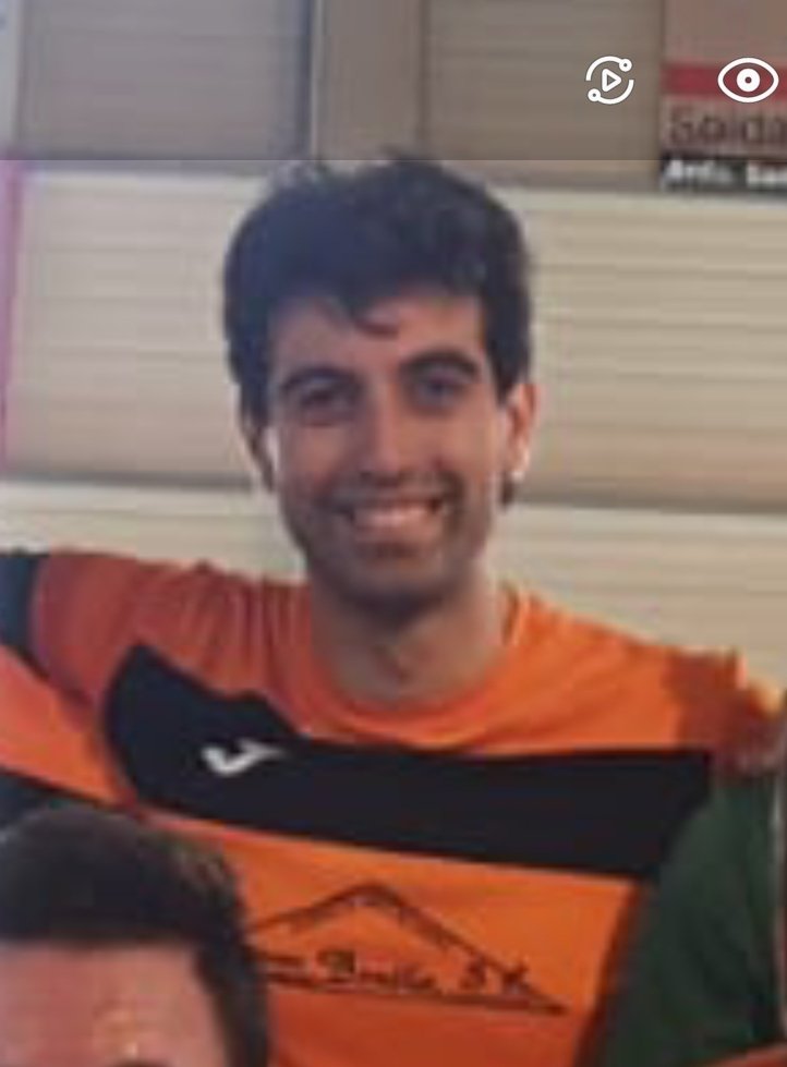 La única baja del equipo y la primera desde que se confecciono la plantilla hace 3 años es la de Sergio Ortiz "Cone", que ha decidido centrar sus entrenamientos en la preparación de Triatlones y Medios Iron Man, esta siempre será tu casa Cone!!