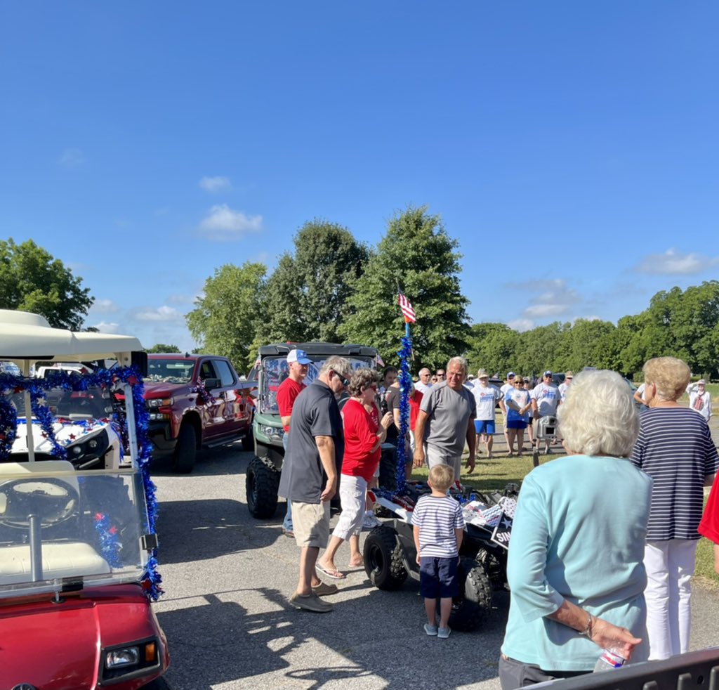 MayorJohnHolden's tweet photo. Great turnout this morning at the Bogota Freedom Parade, great to visit with my county friends and always appreciate the invitation to attend! Wishing all a safe and happy 4th of July!!🇺🇸🇺🇸🇺🇸 #IndependenceDay https://t.co/SJxilyKZAD