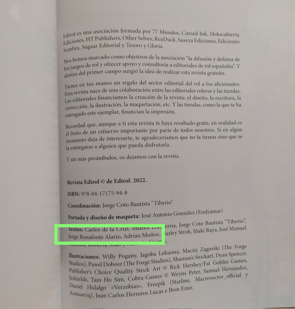 Eidorian_WB's tweet photo. Se dice que no se es profesional hasta que no se cobra por algo. 

Entonces... ¿No se es autor hasta que no se publica algo con tu nombre? 

No os imagináis lo que significa esto para Jorge Bonafonte @50ene7 y para mí 😁

"Cuando nunca estuvimos allí" 

@rol_edi @LaMazmorra_Rol https://t.co/PWExoT5dh7