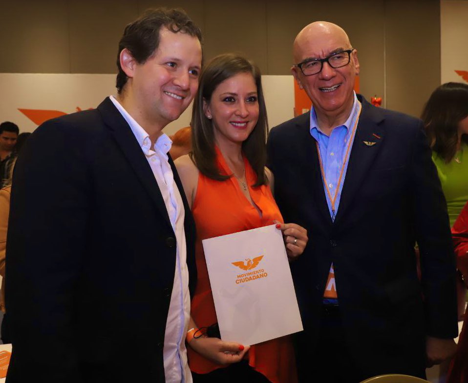 Juan Zavala G. (@jzavalagt) on Twitter photo En la pasada Coordinadora Ciudadana de <a href="/MovCiudadanoMX/">Movimiento Ciudadano | Movimiento Naranja</a>, nombramos a <a href="/AnayeliMunoz/">Anayeli Muñoz</a> como delegada nacional en Aguascalientes.
Estamos seguros que su inteligencia, valentía y preparación significan esperanza para Aguascalientes y la posibilidad de un futuro mejor.
Enhorabuena. En la pasada Coordinadora Ciudadana de <a href="/MovCiudadanoMX/">Movimiento Ciudadano | Movimiento Naranja</a>, nombramos a <a href="/AnayeliMunoz/">Anayeli Muñoz</a> como delegada nacional en Aguascalientes.
Estamos seguros que su inteligencia, valentía y preparación significan esperanza para Aguascalientes y la posibilidad de un futuro mejor.
Enhorabuena.