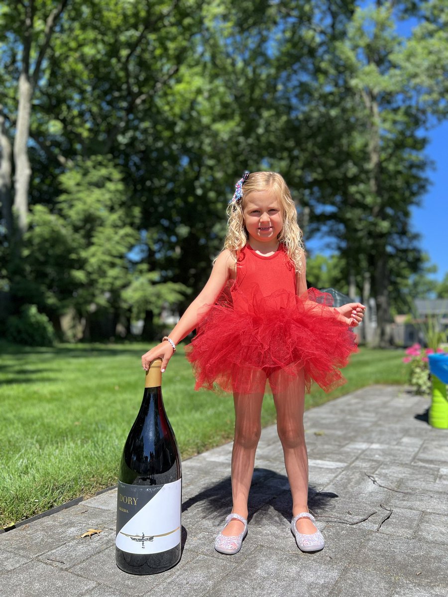 Happy 4th with a 5L of <a href="/adegamae_wines/">ADEGAMÃE</a> <a href="/diogowinemaker/">Diogowinemaker</a>