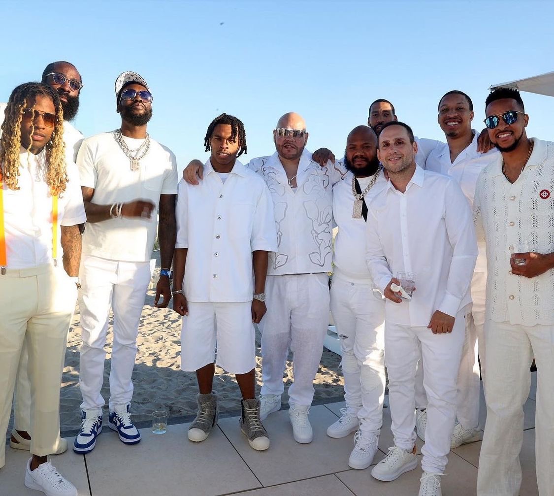 Lil Baby at Michael Rubin's annual #WhiteParty 🤍🥂
