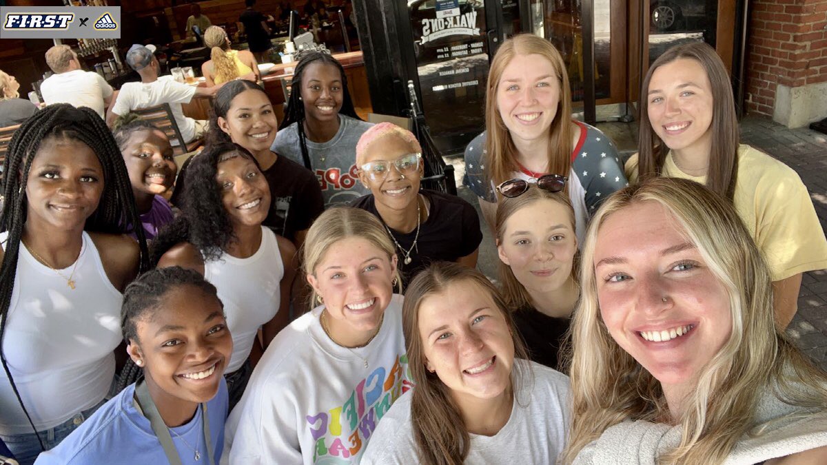 Taking advantage of this beautiful 4th of July day in Chatt! ☀️😁

#FIRST x #GoMocs