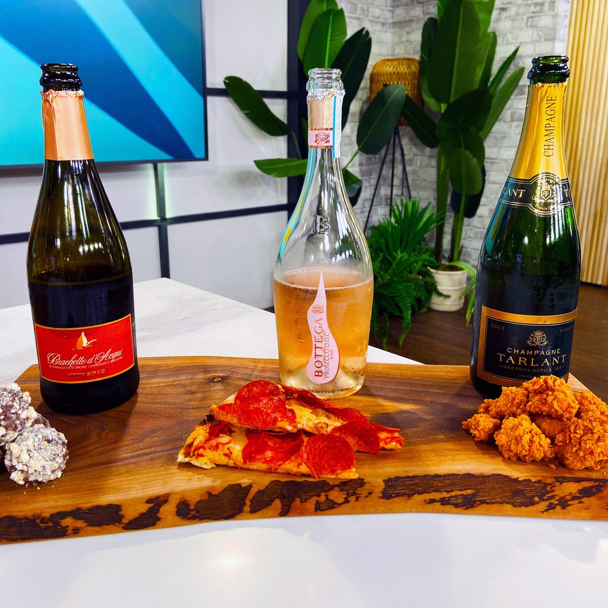 Champagne and fried chicken anyone? 😏🍾🔥 Catch us on <a href="/Cityline/">Cityline</a> TOMORROW at 10:00am EST on <a href="/City_tv/">Citytv+</a> where we’ll be chatting about our book #LifeIsTheBubbles, and sharing some of our favourite sparkling wine &amp; junk food pairings with the lovely <a href="/thetracymoore/">Tracy Moore</a>. ☺️💖🥂