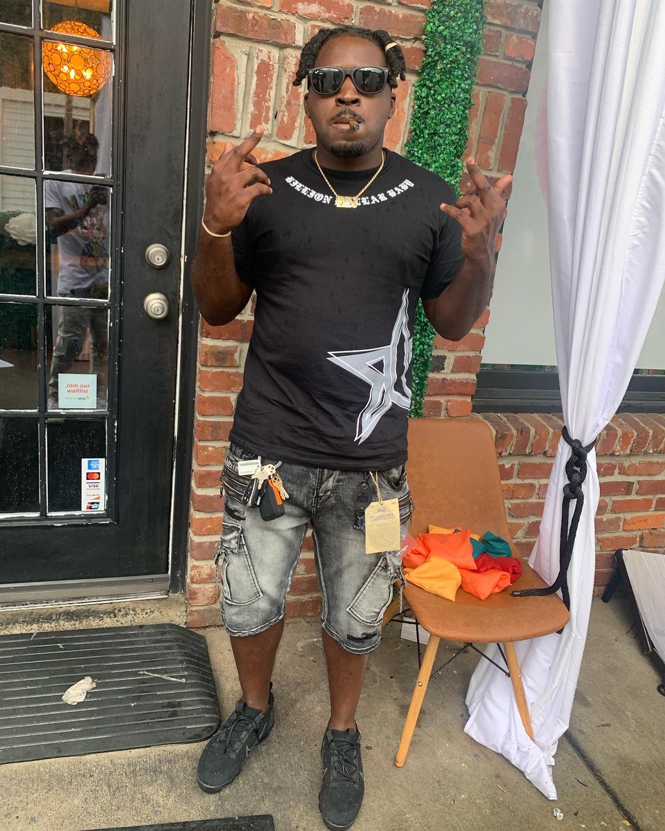 agm_face's tweet photo. It’s get it how you live with me🦁. Bustas don’t know how to deal with me❌. It’s ALL REAL with me💯💯. #74DAY #FREETHEMREALGANGSTAS #FREETONE #BNF https://t.co/VvDxN0lgA8