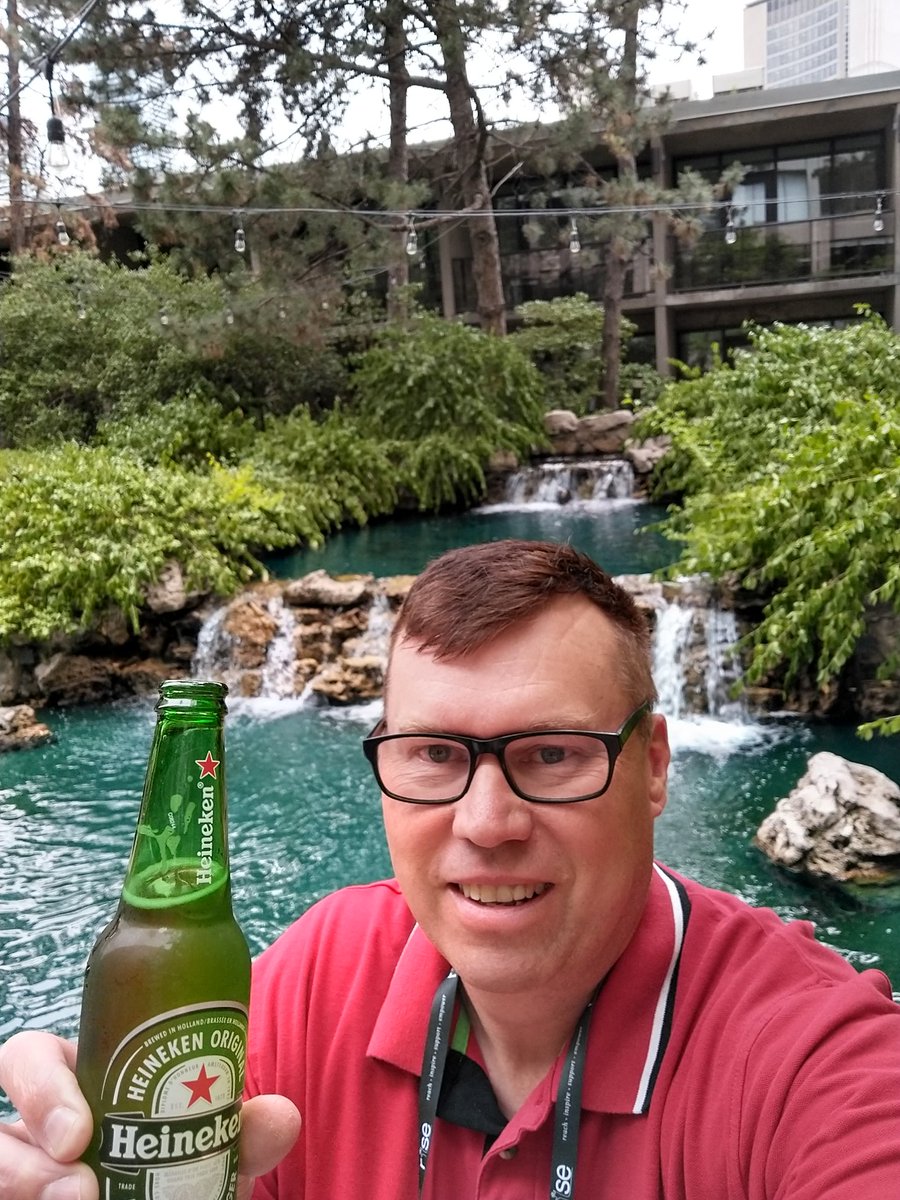 Kmtilley1's tweet photo. Cheers to Summer 2022! @KoolFMBarrie #KoolSummerSelfie https://t.co/6G3YgGNTy7