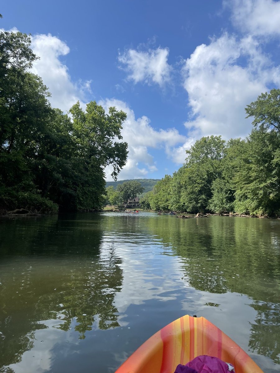 AJinHSV's tweet photo. Perfect day on the Flint ❤️🎉🇺🇸 https://t.co/siJ6p6lPPB