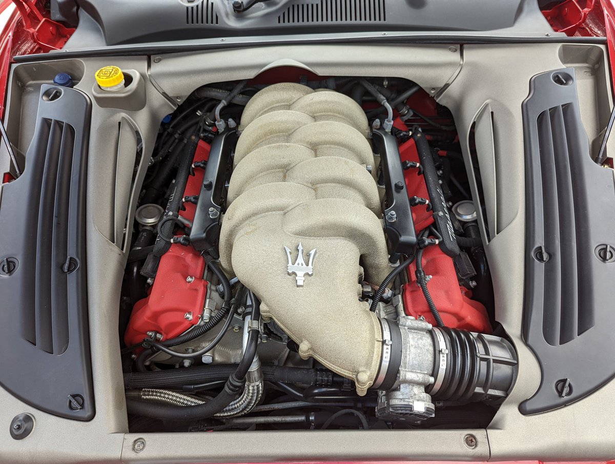 I often get asked how my brother Kirk is doing since he left italicar.

Well we've just picked up his latest toy; this lovely #Maserati #4200GT

We'll now service it and check it all over, and he can then get round to cleaning it. Just like the old days again!