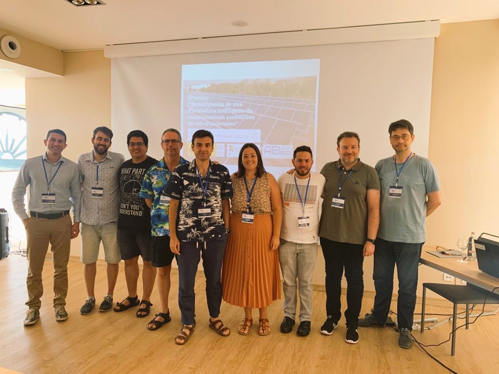MCIS_Cadiz's tweet photo. Nuestros compañeros tras dar las charlas en las que presentaron los resultados innovadores de #iPredice en el #CMMSE22 https://t.co/JifVLCef9O