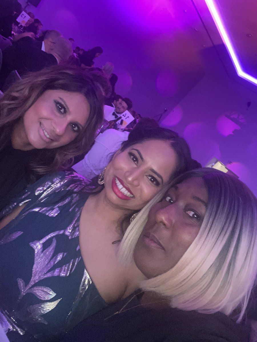 Here with @lets_sanify at the #MFDHA22 with the lovely @aminasme and @Chef_Nitisha