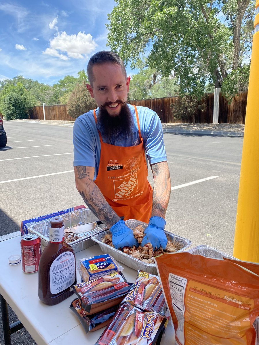Lucas Valdez (@thdlucasv) on Twitter photo Happy Independence Day everyone! Thank our veterans because with out them instead of eating pulled pork and chicken we would be drinking tea. #LetsGoOcho <a href="/orangelulu08/">Luanne Cleversley</a> <a href="/Juanitae69/">Juanita edstrom</a> <a href="/MattCramer179/">m</a> <a href="/Melinda11521488/">Melinda Carter</a> Happy Independence Day everyone! Thank our veterans because with out them instead of eating pulled pork and chicken we would be drinking tea. #LetsGoOcho <a href="/orangelulu08/">Luanne Cleversley</a> <a href="/Juanitae69/">Juanita edstrom</a> <a href="/MattCramer179/">m</a> <a href="/Melinda11521488/">Melinda Carter</a>