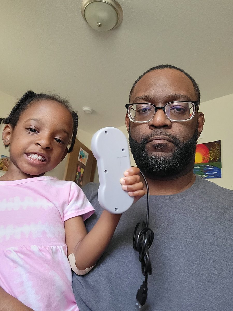 JuliusLCairo's tweet photo. Playing the new TMNT with Lil Cairo... at least she thinks she's playing! She said, "Daddy, I'm a BEAST!" https://t.co/CpFN78dsYt