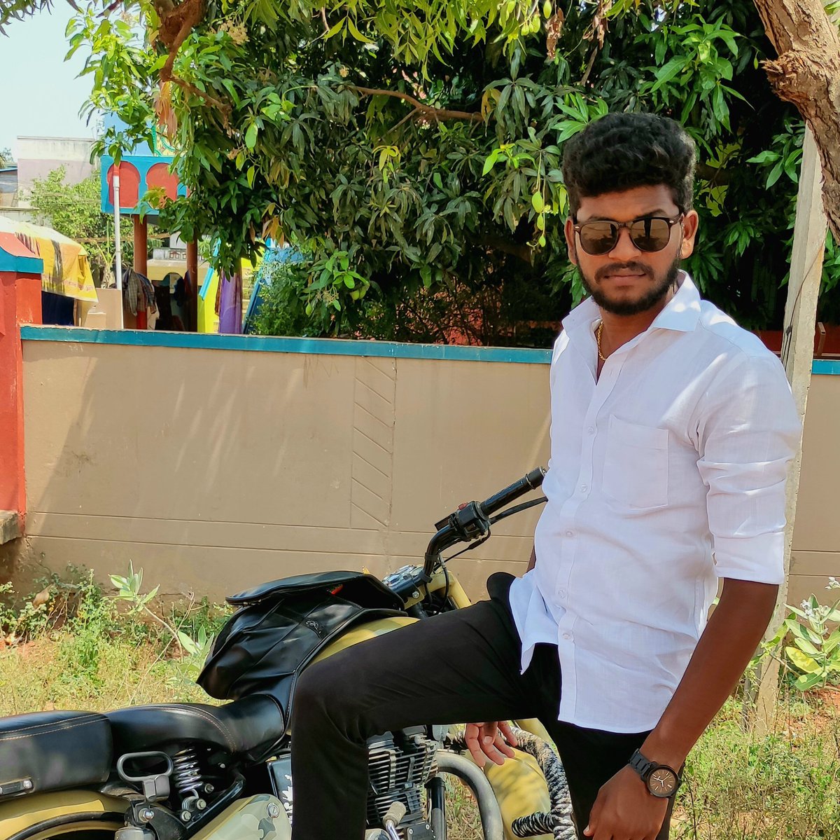 Vkywaran4's tweet photo. I'm back..... https://t.co/6TfKmg2XIU