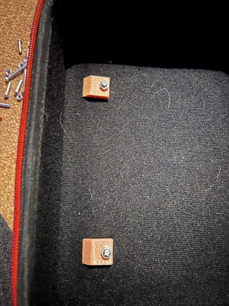 LittleJohn_RC's tweet photo. 3D Printed pannier clips finished. Just installed the first pair and they fit pretty good on these hard cases 👍 #DIYBicyclePanniers #3DPrinting #FLSunQQSPro https://t.co/Ncfvtbwjlw