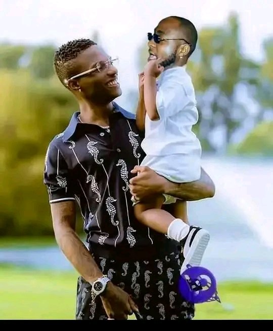 fineboy34183222's tweet photo. @wizkidayo @afronation https://t.co/zfvL86uFy2