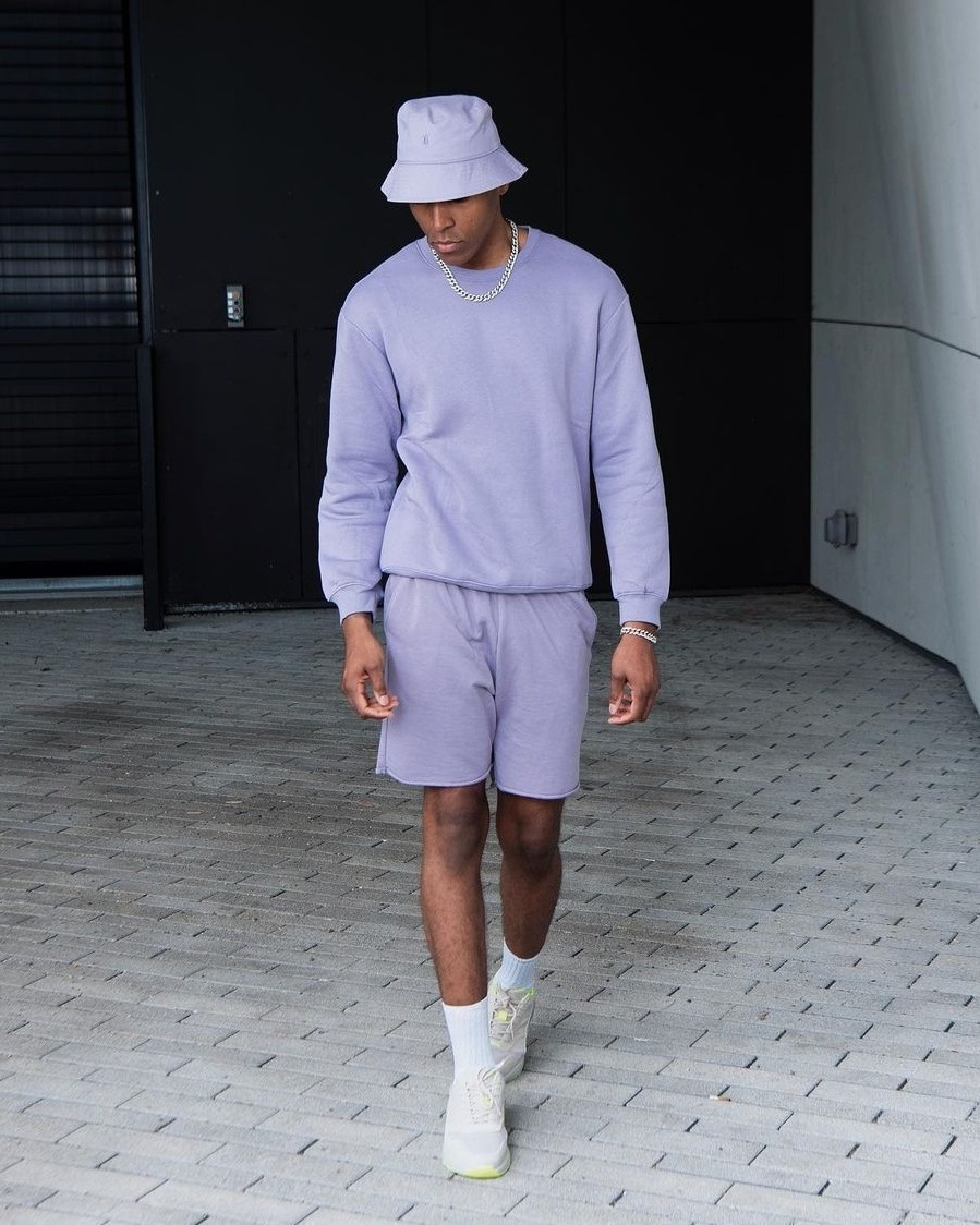 callitspring's tweet photo. @katrielbowles (he/him) popping off in his monochromatic fit #GenerationSpring #CallItSustainable
🌱 Sustainability Tracker:
💧 18.46 liters of water saved
💨 925.48 grams of CO2 saved
🔎: KYLVA sneakers https://t.co/ms6CBySjup