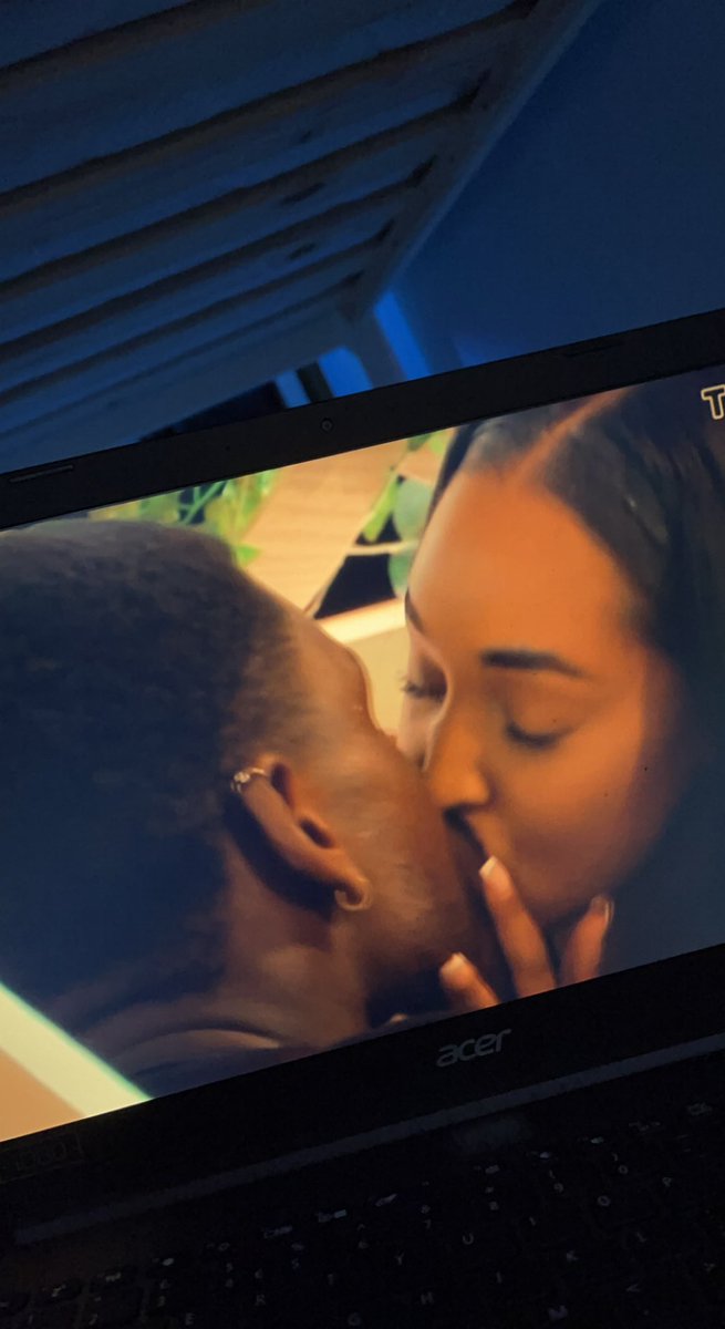 Dami your a mad boy oh #LoveIsland