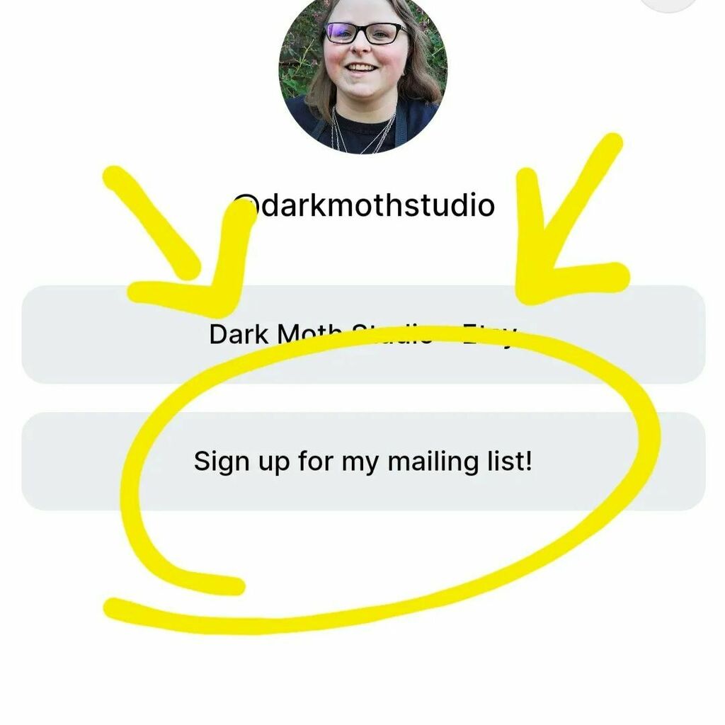 darkmothstudio's tweet photo. I'm still working with Facebook to get my Facebook page back, and honestly, it's a bit of a mess.  I also discovered that my Instagram account was affected too.  Fortunately after hours of working on it, my husband and I were able to get that fixed.  The Facebook page is sti… https://t.co/nTbIa8WVR7