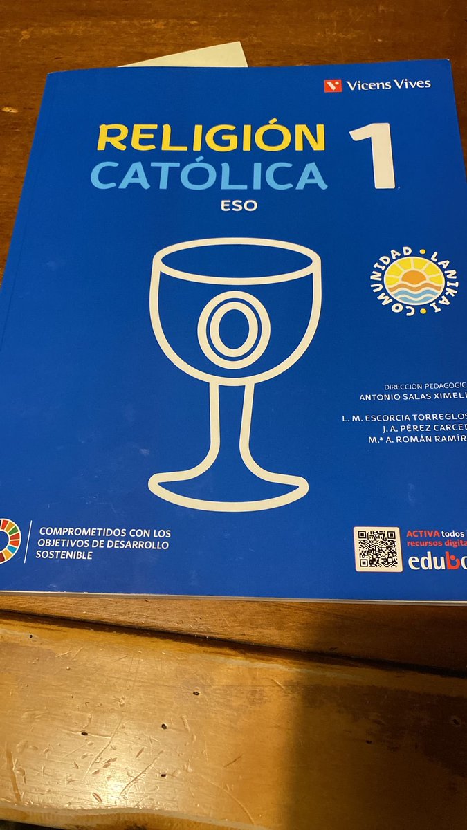 Jea60930295's tweet photo. Esta es la portada del libro. https://t.co/rlZvgrtSQw