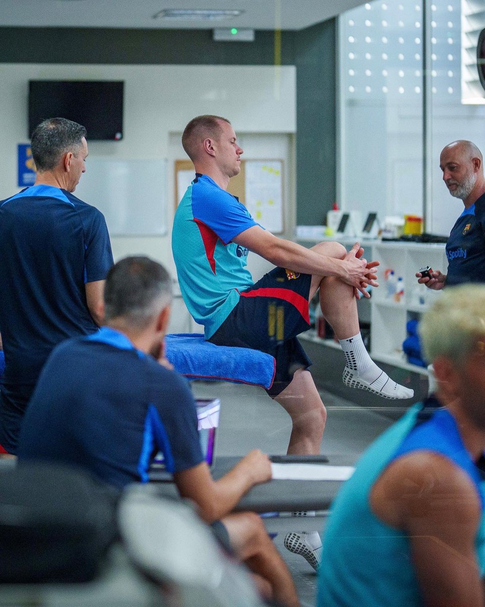 mterstegen1's tweet photo. Day One. Som-hi Barça ! https://t.co/UJYx4apPW1