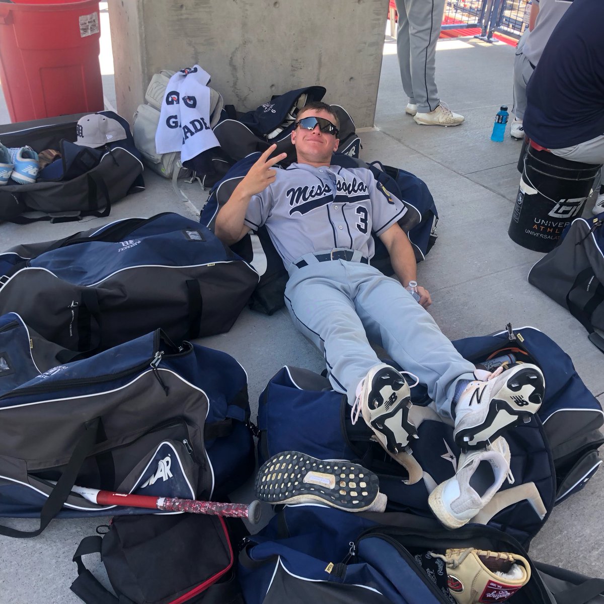 MissoulaMavsBB's tweet photo. The Mavs AA is playing in their championship game today. The game time temp is a pleasant 88. And the boys were staying cool before the game. Some were cooler than others! 

#mtscores https://t.co/x2nCSxxMH2