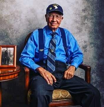 BandBehind's tweet image. Profound sadness to learn of the passing of the last surviving member of easy company Mr.Brad Freeman, to my freinds that knew him and to Mr.Freemans family, my deepest sympathy and best wishes.
Gods speed Sir.❤