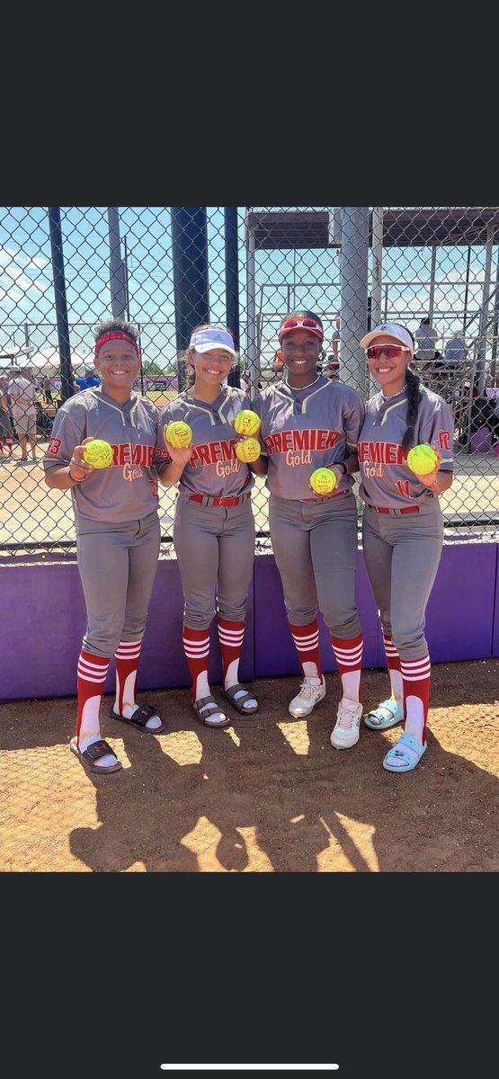 PremierGoldFP's tweet photo. Way to showcase girls!We had amazing plays, double plays!We had lots of homers!We have college visits!We have offers on the table to consider!Only our 3rd showcase in and we are making great progress on our start to our summer season!Super proud of these girls❤️🥎
#premiergoldcc https://t.co/sAfM6qJA8A