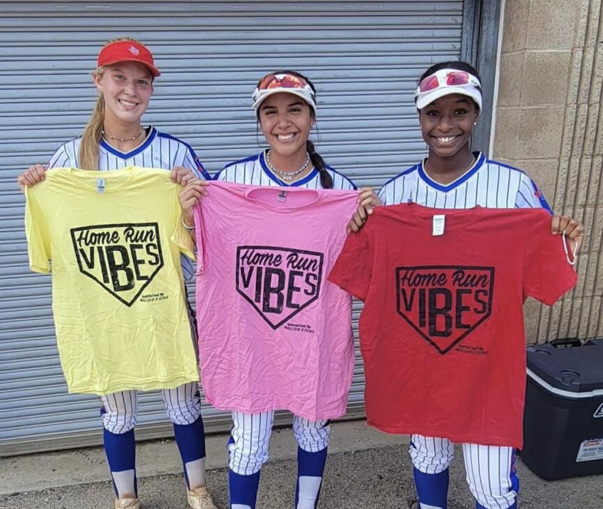 PremierGoldFP's tweet photo. Way to showcase girls!We had amazing plays, double plays!We had lots of homers!We have college visits!We have offers on the table to consider!Only our 3rd showcase in and we are making great progress on our start to our summer season!Super proud of these girls❤️🥎
#premiergoldcc https://t.co/sAfM6qJA8A