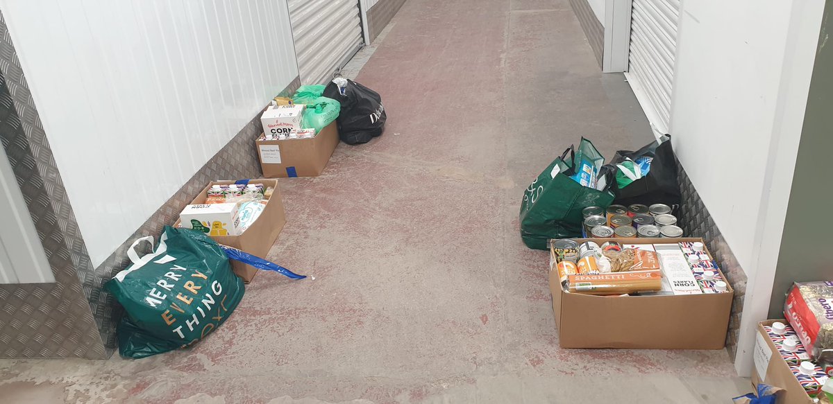 Haven't posted for a while. The group's still been doing amazing work whilst we've been quiet on our Twitter 💚

Today we help 31 people with food. Sad really 🥺 One young family where homeless and had a 14m child. One Mum on her own with 5 kids. Sadly it's the similar everyday🥺