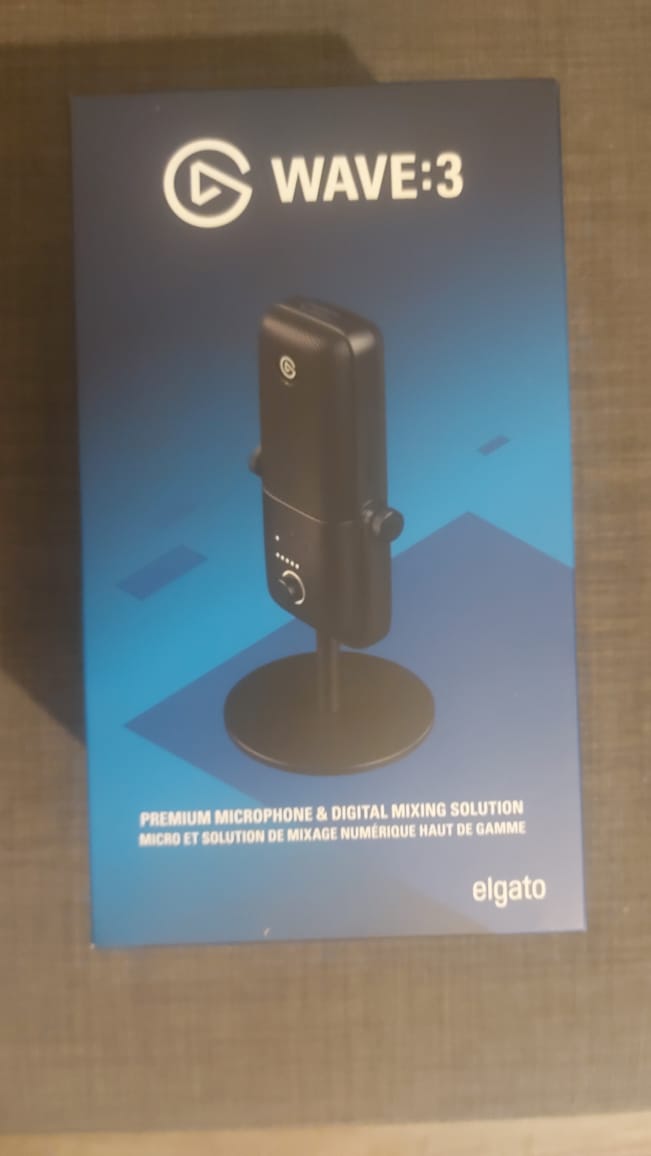 GarrethDean's tweet photo. Hey fellow gamers and indie devs !
Happy Monday ! Tomorrow I'll be posting some images and videos about my game!! But first , this came in the post today! #Devvlogs starting soon !
#makegames
#indiegamedev
#Gamedev
#madewithunity
#Elgato https://t.co/wyVFP1axLB