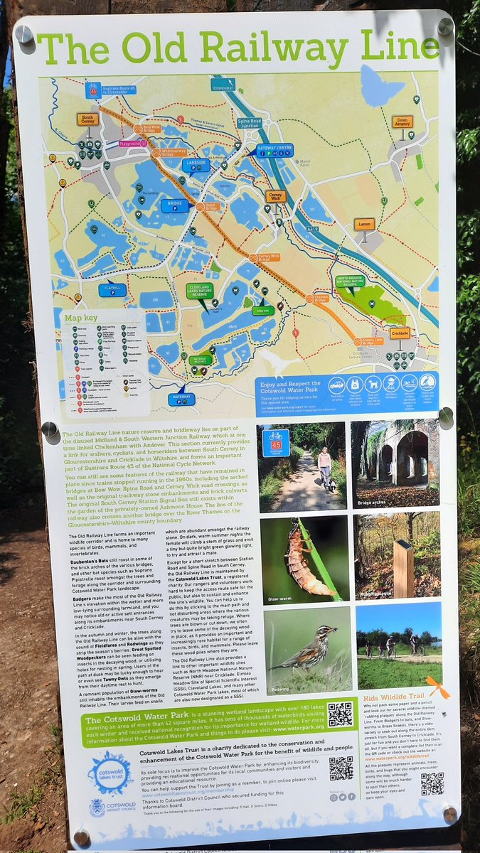 South_Cerney's tweet photo. Loving our new sign on the old railway line. Thank you @CotsLakesTrust https://t.co/ddFl3aWL7y