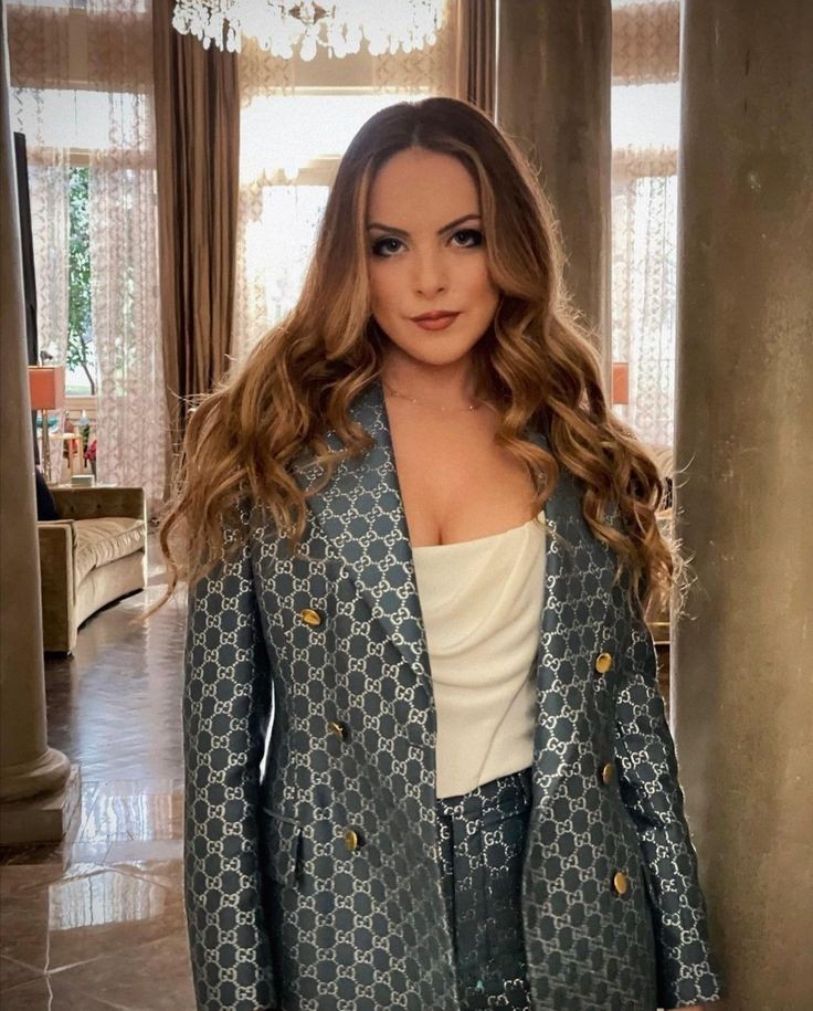 everytimestan1's tweet image. Name 4 fictional characters you're obsessed with, and tag others and do the same &amp;lt;3
@ntlltc @dpaupau_ @swttslut