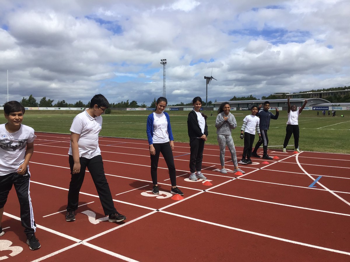 HMPS_Year6's tweet photo. Year 6 had a fabulous time at Sports Day today! #sportsday #year6 #leavers2022 https://t.co/7Foz4YsDtd