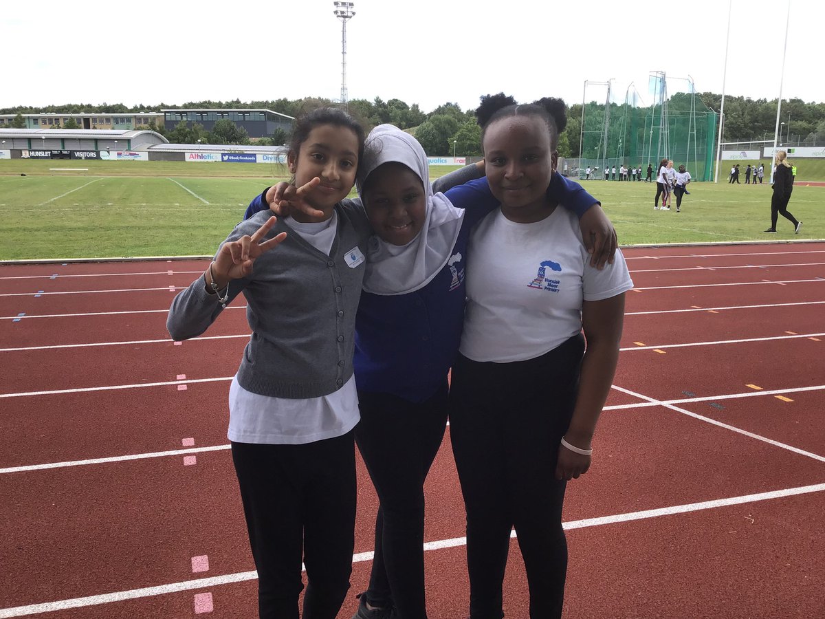 HMPS_Year6's tweet photo. Year 6 had a fabulous time at Sports Day today! #sportsday #year6 #leavers2022 https://t.co/7Foz4YsDtd