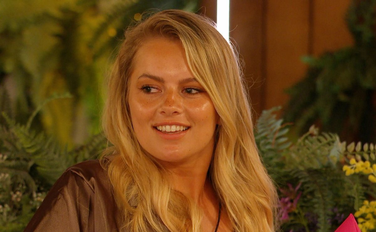 LoveIslandAnon1's tweet photo. Who deserves a redemption arc? #loveisland2022 #tasha https://t.co/IfSNhU07vj
