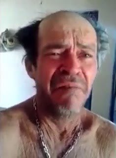LuizGuil2007's tweet photo. Hoje morreu o criador dos melhores memes do Brasil: ME DÊ PAPAI

F https://t.co/UeMJKufpOq