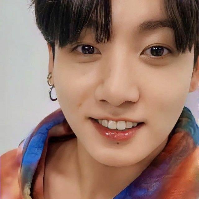 butterflysjjk's tweet photo. coisas pequenas que fazem o jungkook feliz; a thread 💜 https://t.co/BQJKLpsMRo